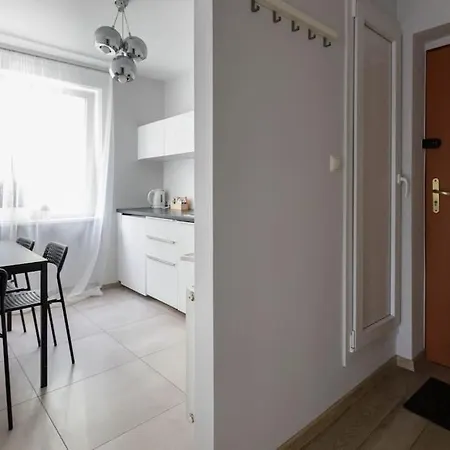 Close- Cozy Two Bedrooms Wroclaw&w3 아파트